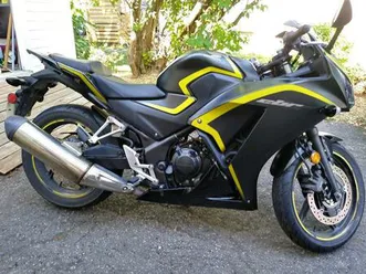 cbr 300 ra (freins avec option abs)