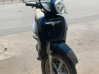 scarabeo 125 light 2011