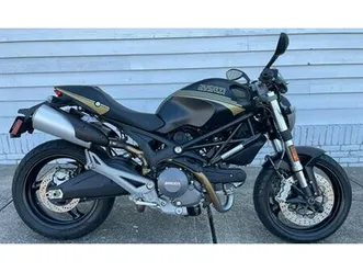 2011 ducati monster