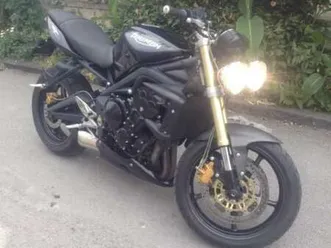 triumph street triple 675 nero