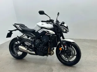 triumph street triple r *250mil • 2023