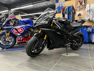 yamaha yzf-r6 race 2025