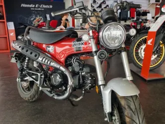 honda dax st125