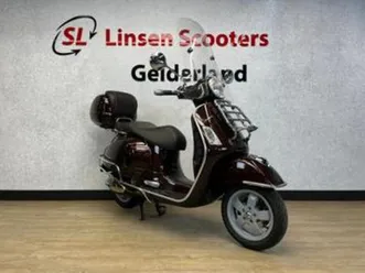 vespa gts touring 300cc i.e. bruin metallic 2012 — motoren | piaggio — marktplaats