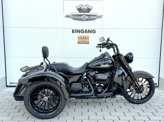 harley-davidson flrt freewheeler / tri glide 114cui