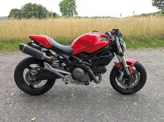 ducati monster 696