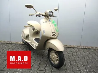 vespa 946 dragon