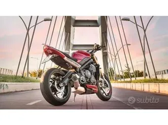 triumph street triple - 2017