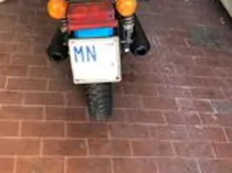 moto guzzi v 35 - 1983