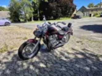 suzuki vs 1400 intruder