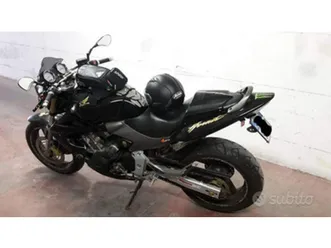 honda hornet modificato