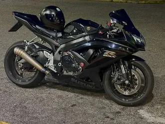 suzuki gsx-r 750
