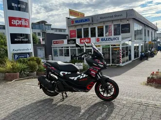 aprilia sr gt replica 200