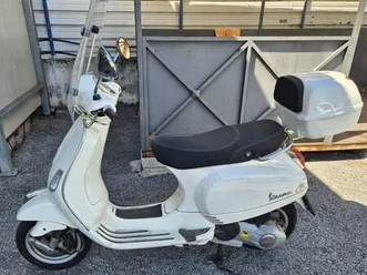 vespa lx 150 bianco