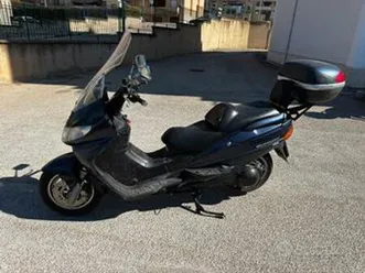 suzuki burgman luxury 400per ricambi