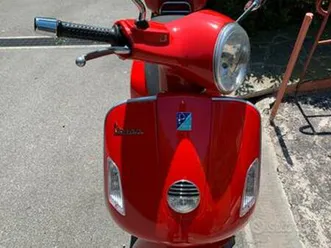 vespa 250 gts abs