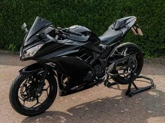 kawasaki ninja 300 abs (ex300a) — baujahr 2016, schwarz