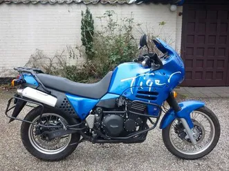triumph tiger 900 t400