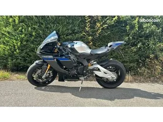 yamaha r1m 2024 1000 cm3 | moto sportive | 1 900 km | gris | 03400 yzeure