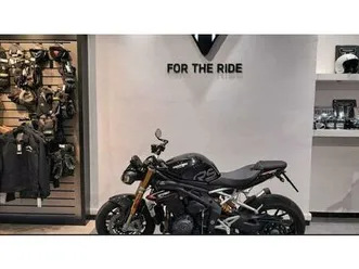 vendo triumph speed triple 1200 rs (2021 - 24) usata a roma (codice 9806944) - moto.it