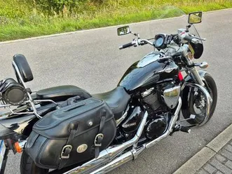 suzuki m800 intruder