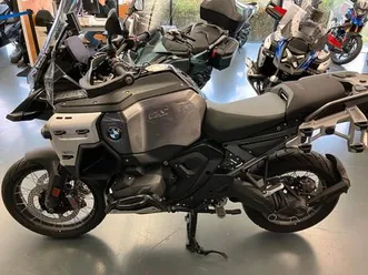 bmw r 1300 gs adventure - triple black