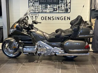 gl 1800 gold wing