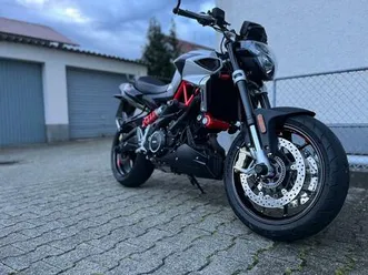 aprilia shiver 900