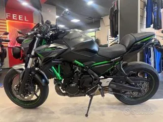 kawasaki z 650 - 2023 - km 12202