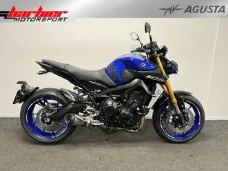 yamaha mt-09 blauw
