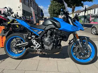 suzuki gsx-8s 800 euro 5 776 cc