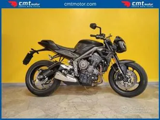 triumph street triple garantita e finanziabile