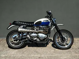 triumph scrambler 900 bianco
