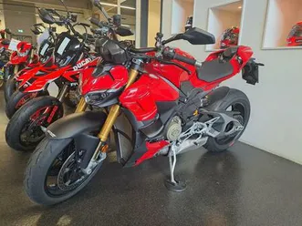 ducati streetfighter v4 s im "black deal"