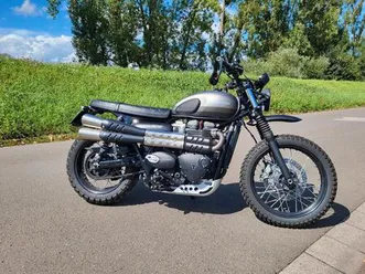 triumph street scrambler sandstorm
