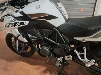 benelli trk 502 bianco