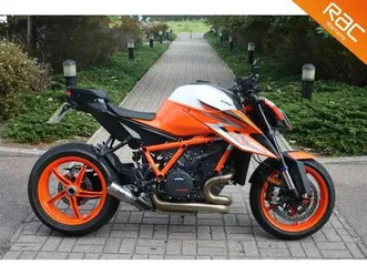 ktm 1290 superduke rr