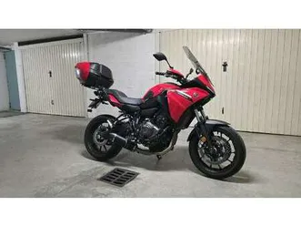 yamaha tracer 7 rosso