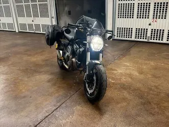 ducati monster 821 dark