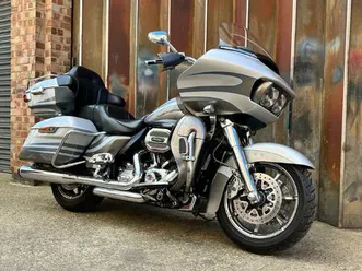 harley-davidson cvo 1800 fltruse road glide ultra 1801 cc