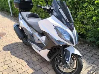 kymco xciting 400i bianco