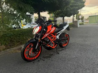 ktm duke 390