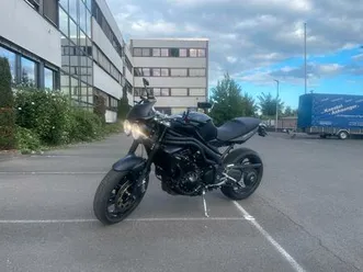 sonderedition matt schwarz speed triple / tuning