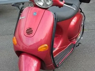 verkaufe meine vespa 125 ccm et4 top zustand