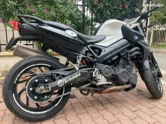moto bmw f800 r