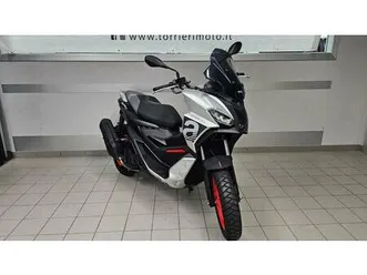 vendo aprilia sr gt 125 sport abs (2022 - 24) usata a guardiagrele (codice 9811238) - moto.it