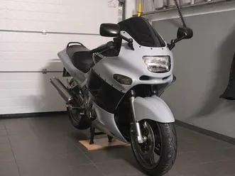 kawasaki zzr 600
