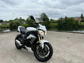 triumph street triple 675 abs