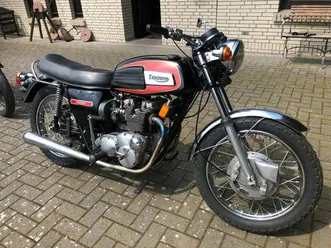triumph t 150 trident