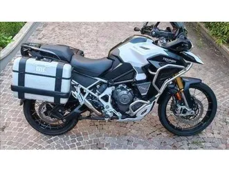 vendo triumph tiger 1200 rally explorer (2022 - 23) usata a milano (codice 9812379) - moto.it